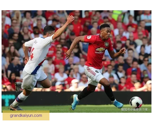 英超亚历克斯·斯科特状态回暖，近期表现引人关注